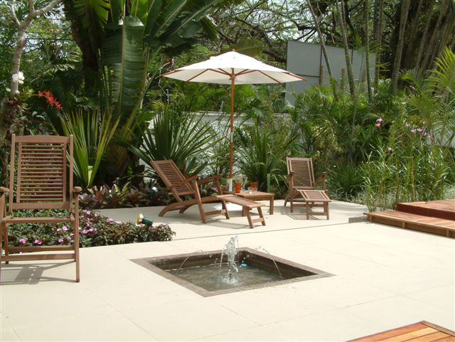 Mini chafariz para Jardins