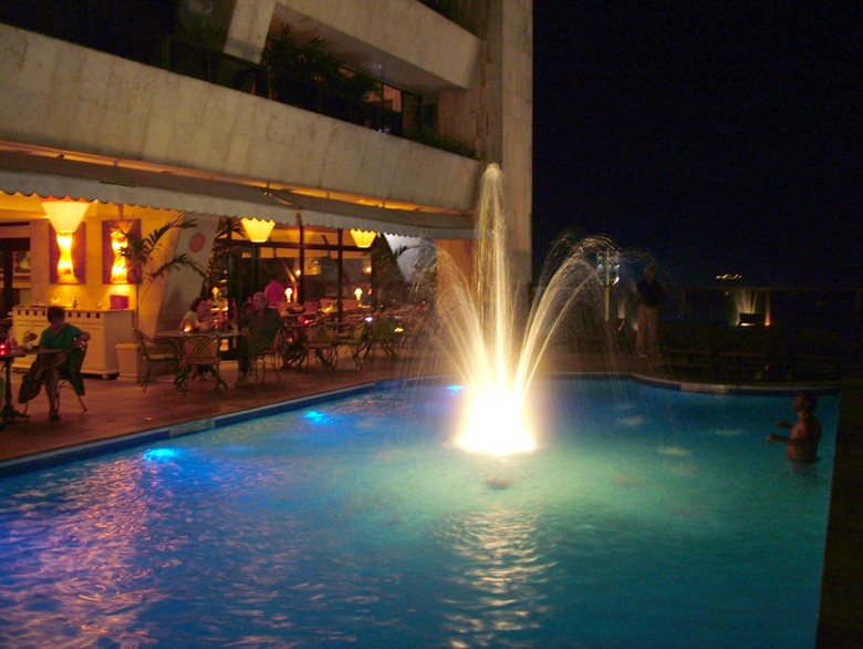 Master Fontes para Piscinas